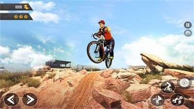 登山狂野赛车最新版 v1.0